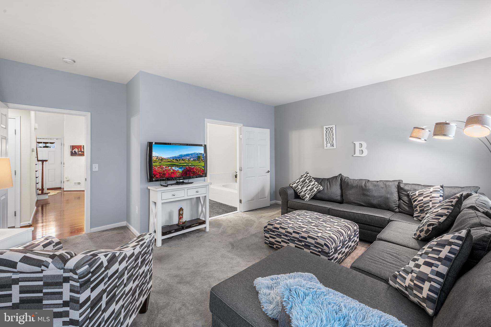 115 Jasper Ct