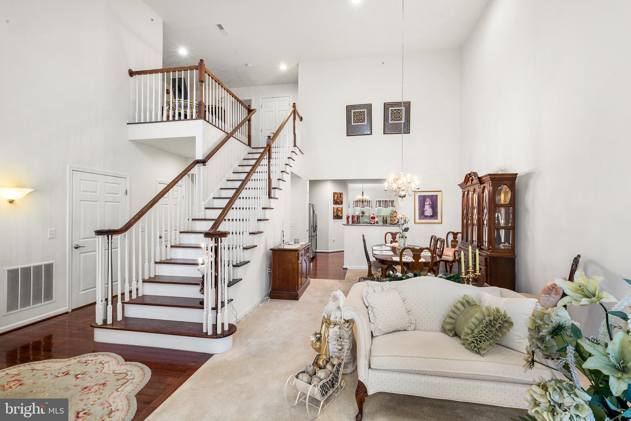 115 Jasper Ct