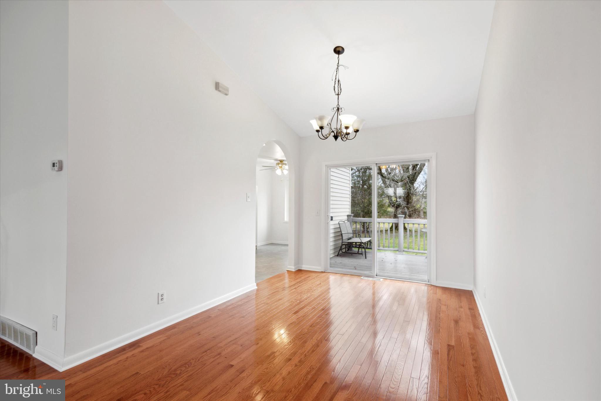 222 Kings Rd