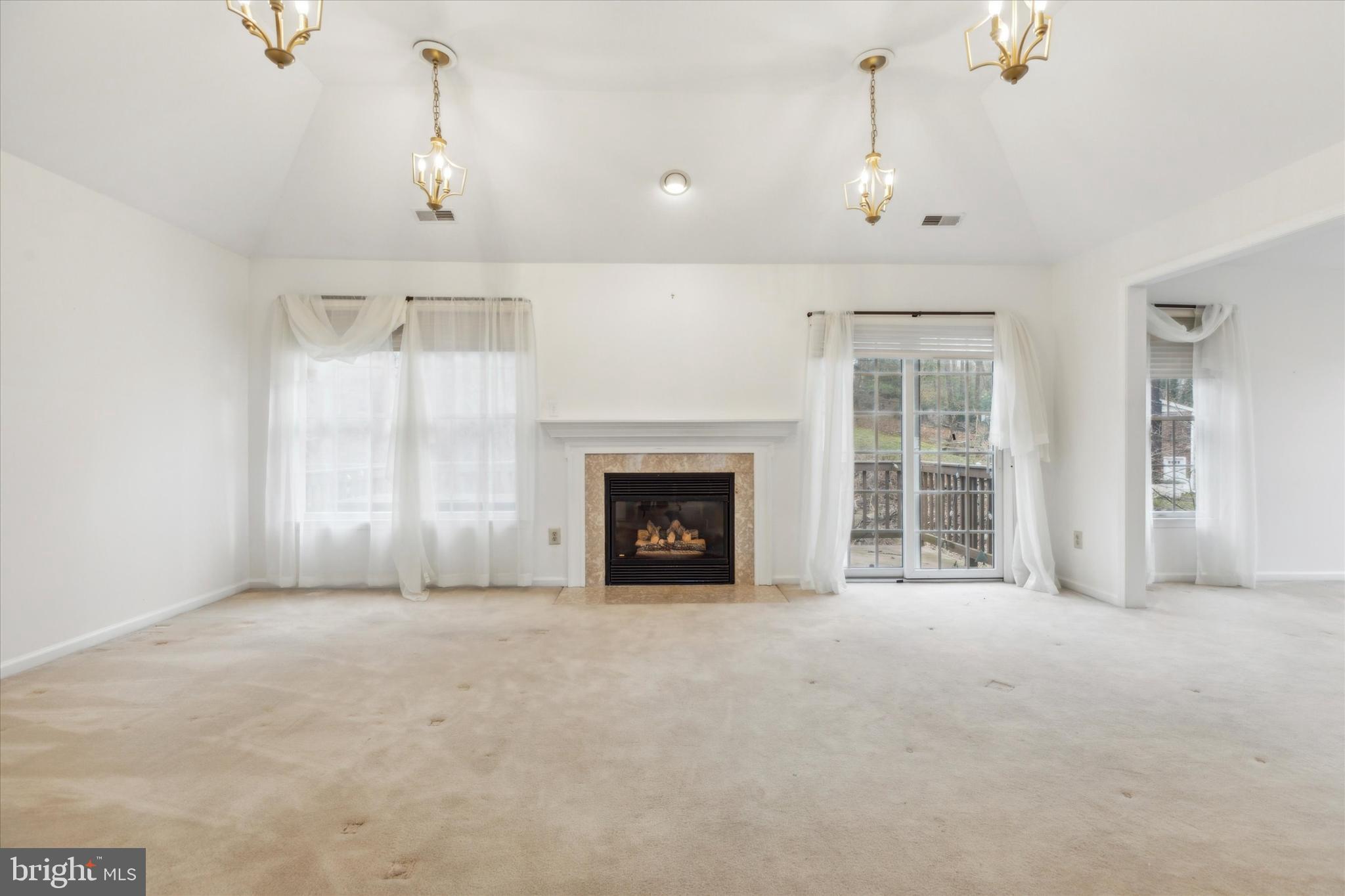 409 Merion Hill Ln