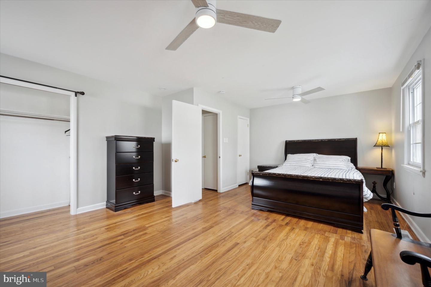 1803 Locust St