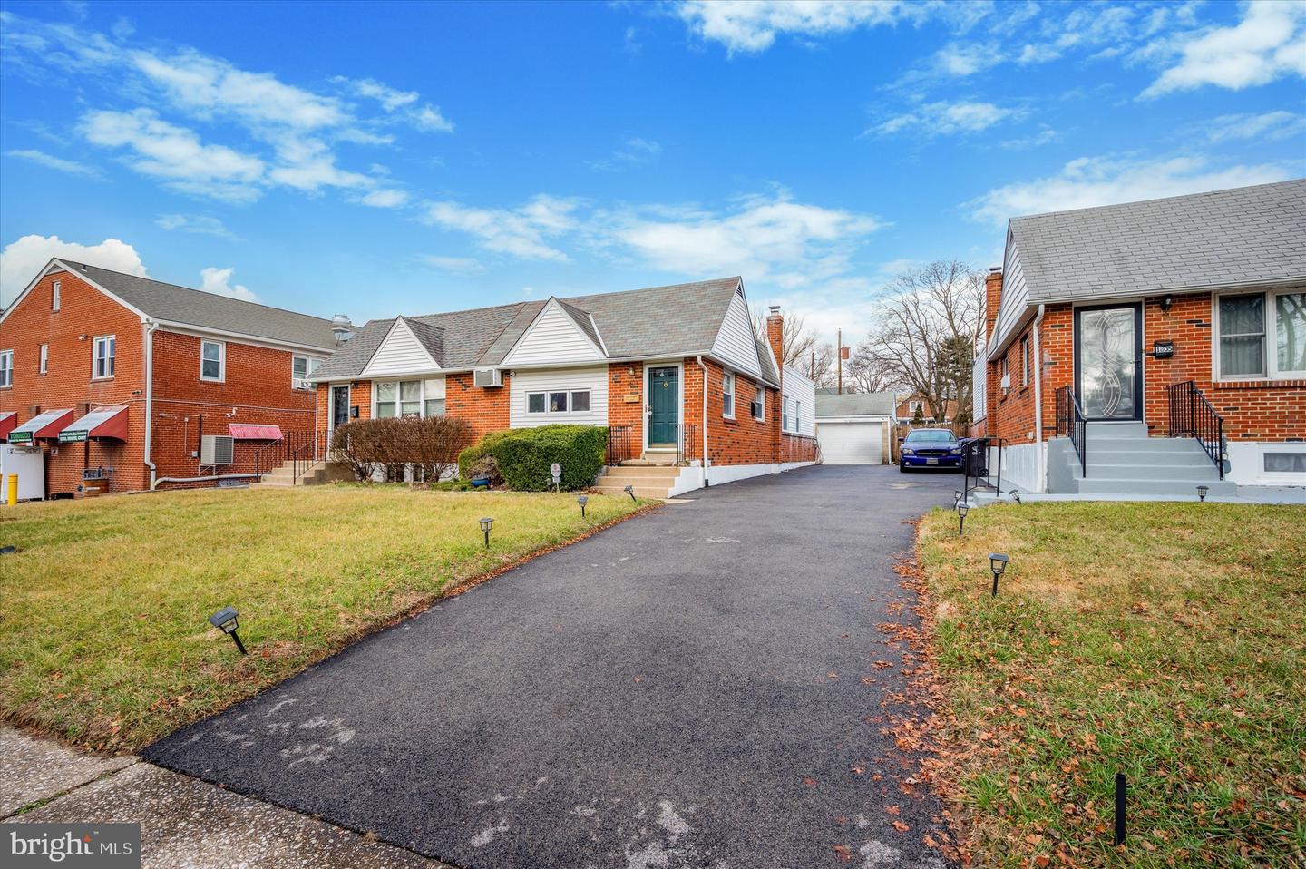1803 Locust St