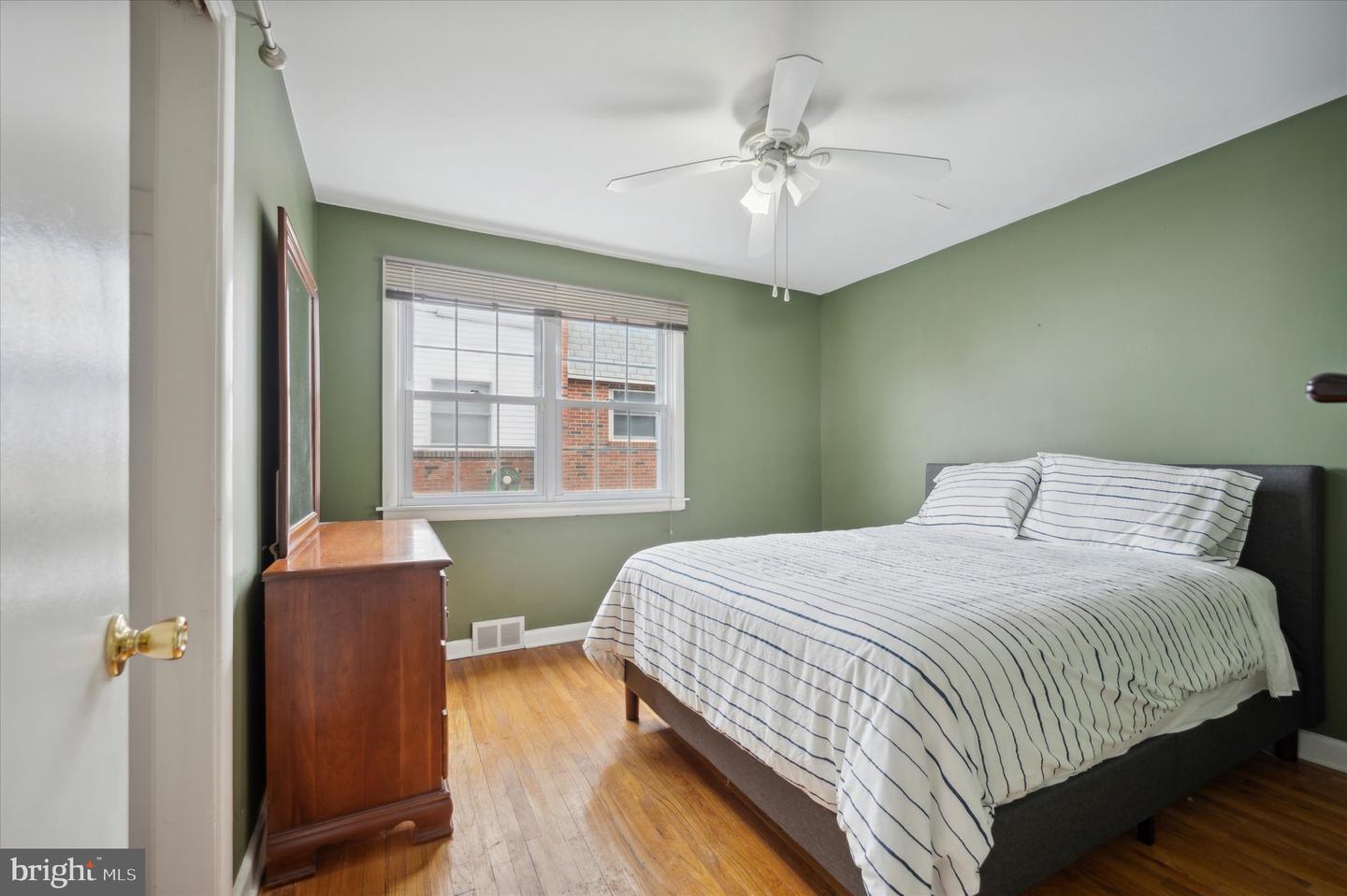 1803 Locust St
