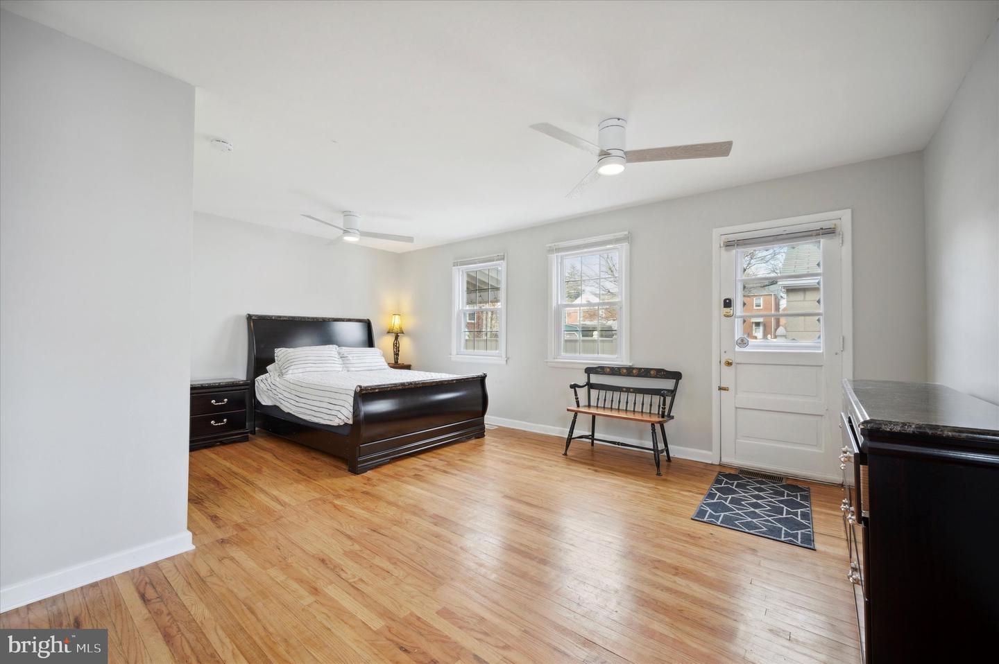 1803 Locust St
