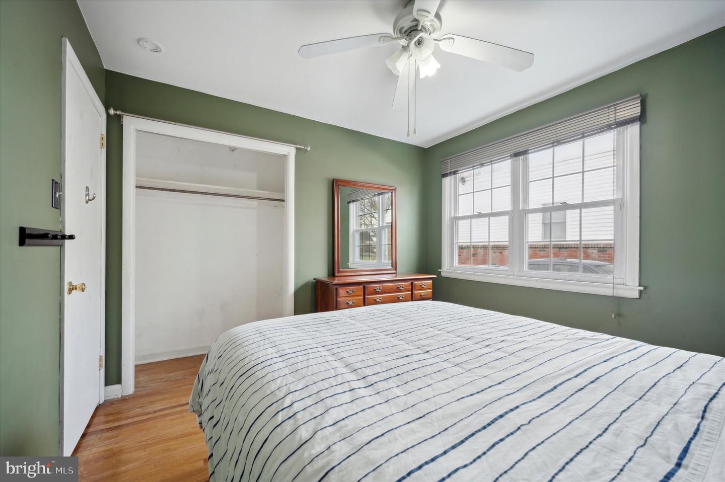 1803 Locust St