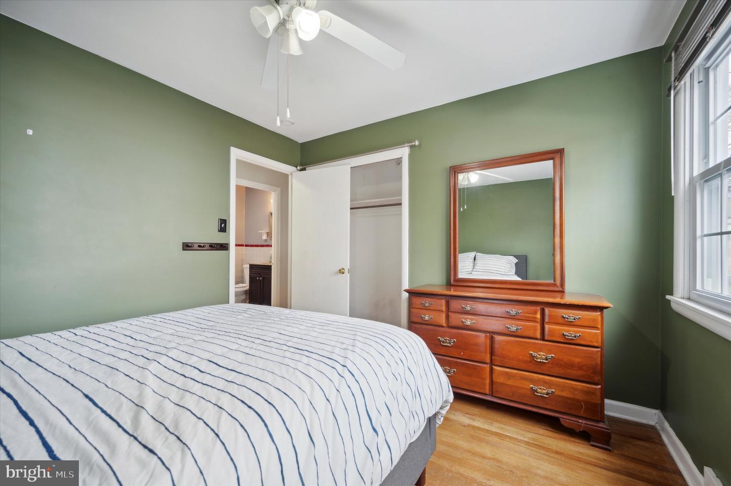 1803 Locust St