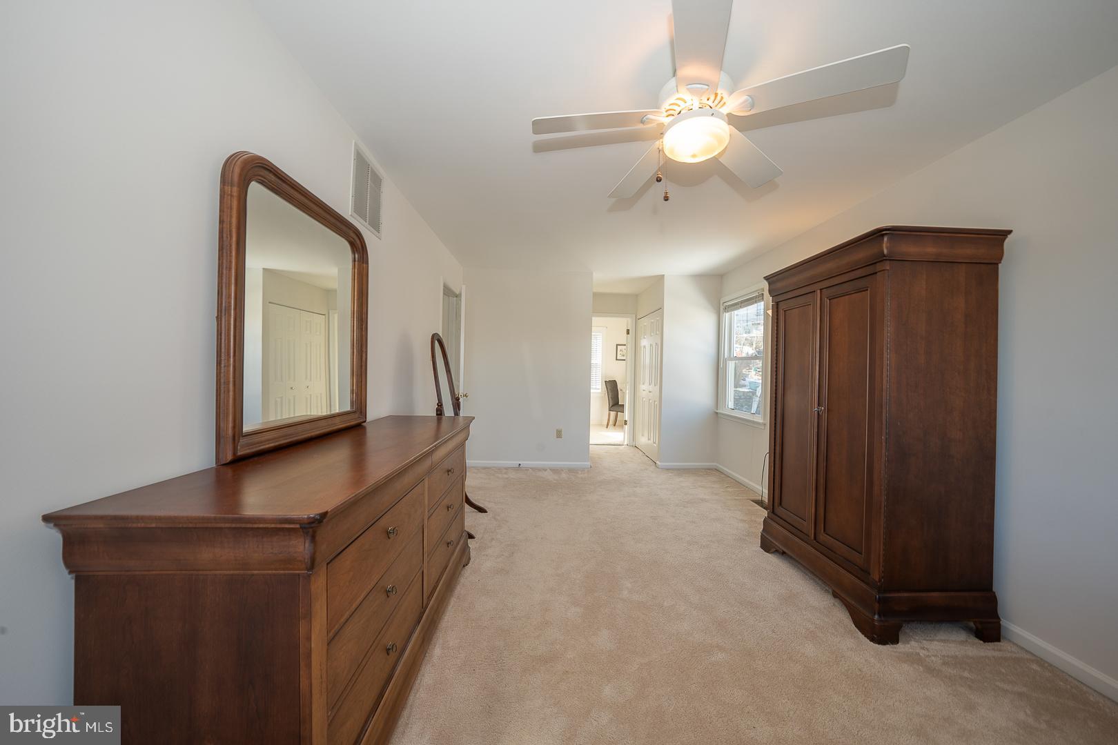 55 Rockland Ave