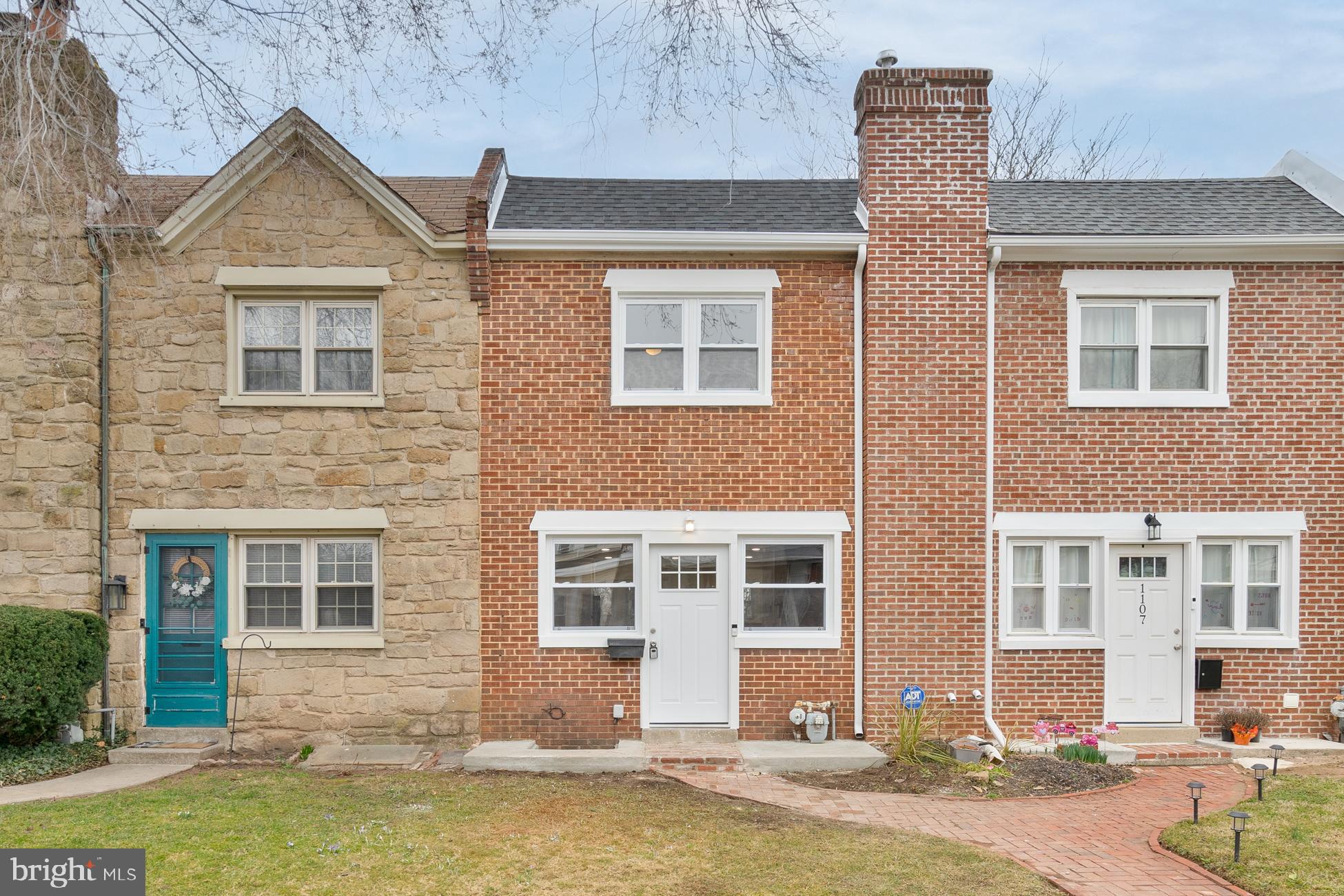 1105 Swede St