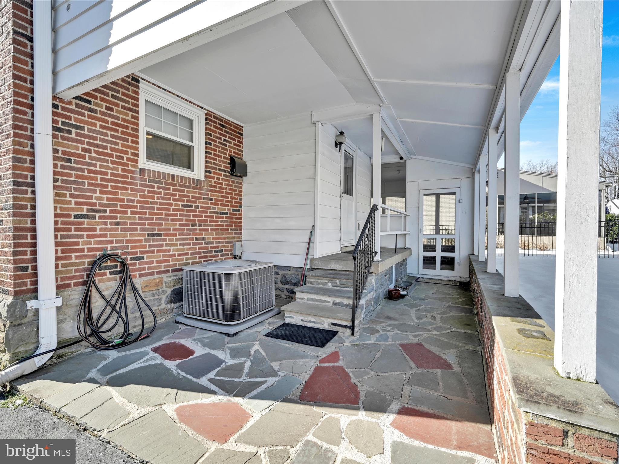 124 Sutton Rd