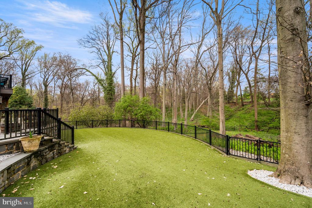 304 Keithwood Rd