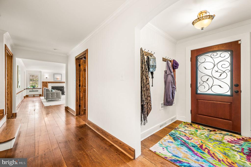 304 Keithwood Rd