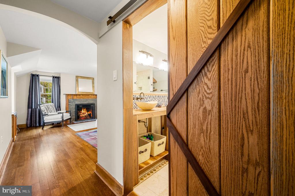 304 Keithwood Rd
