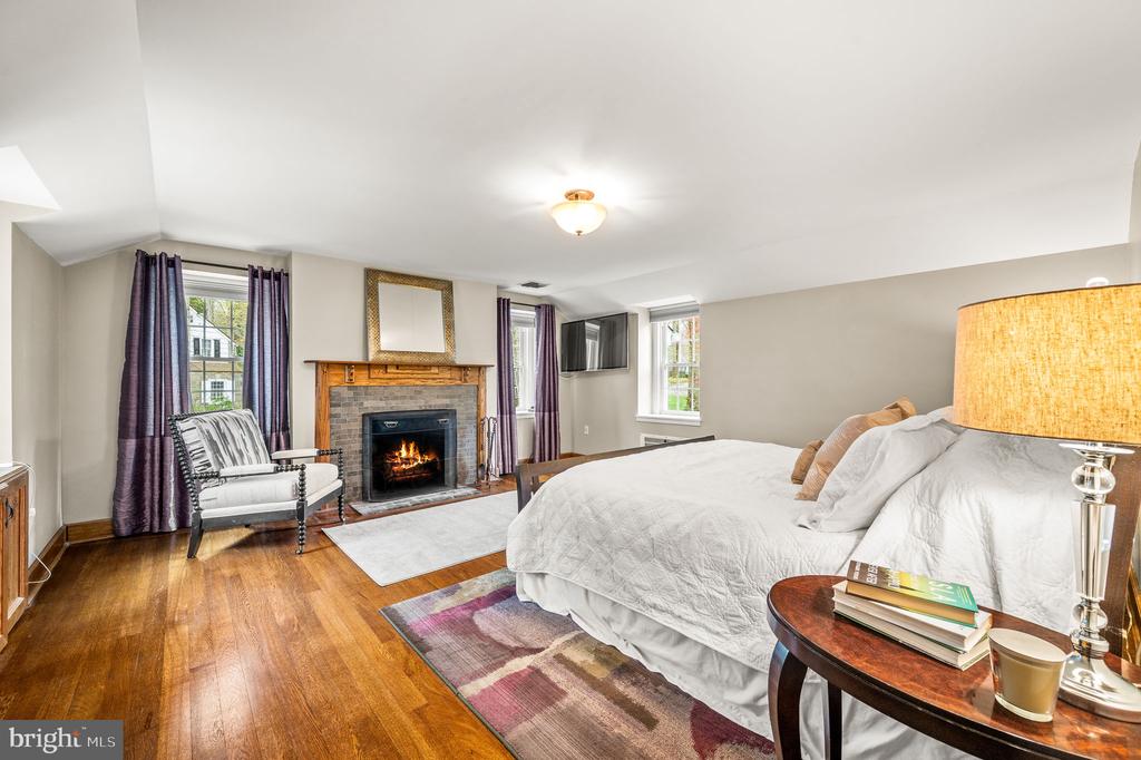 304 Keithwood Rd