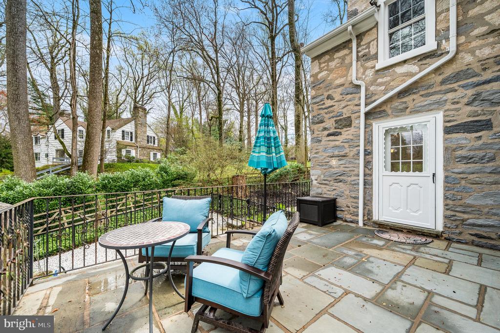 304 Keithwood Rd