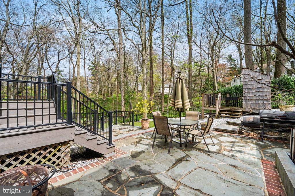 304 Keithwood Rd