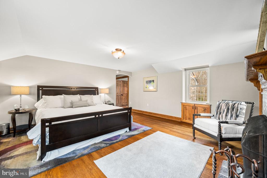 304 Keithwood Rd