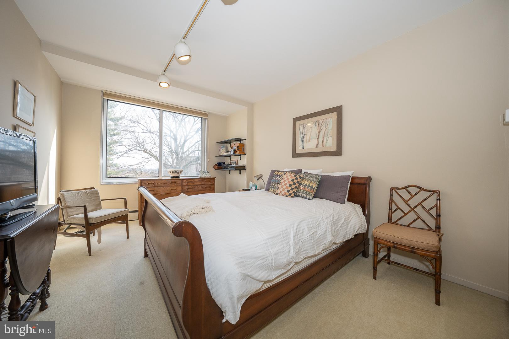 191 Presidential Blvd #R 312/11