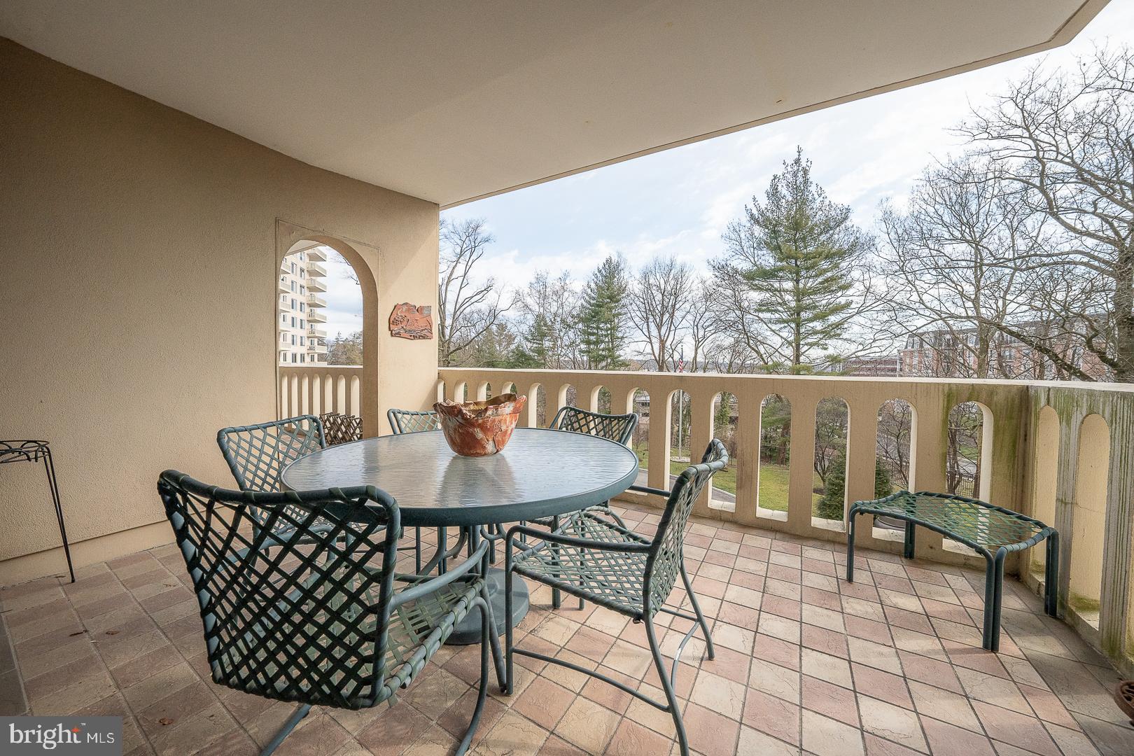 191 Presidential Blvd #R 312/11