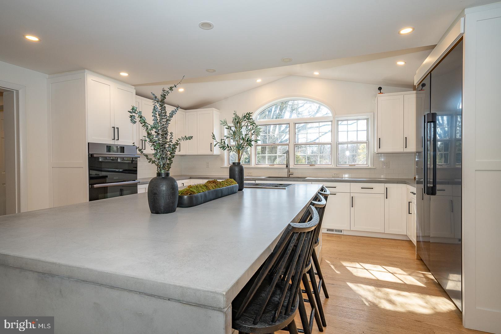 1129 Rock Creek Rd