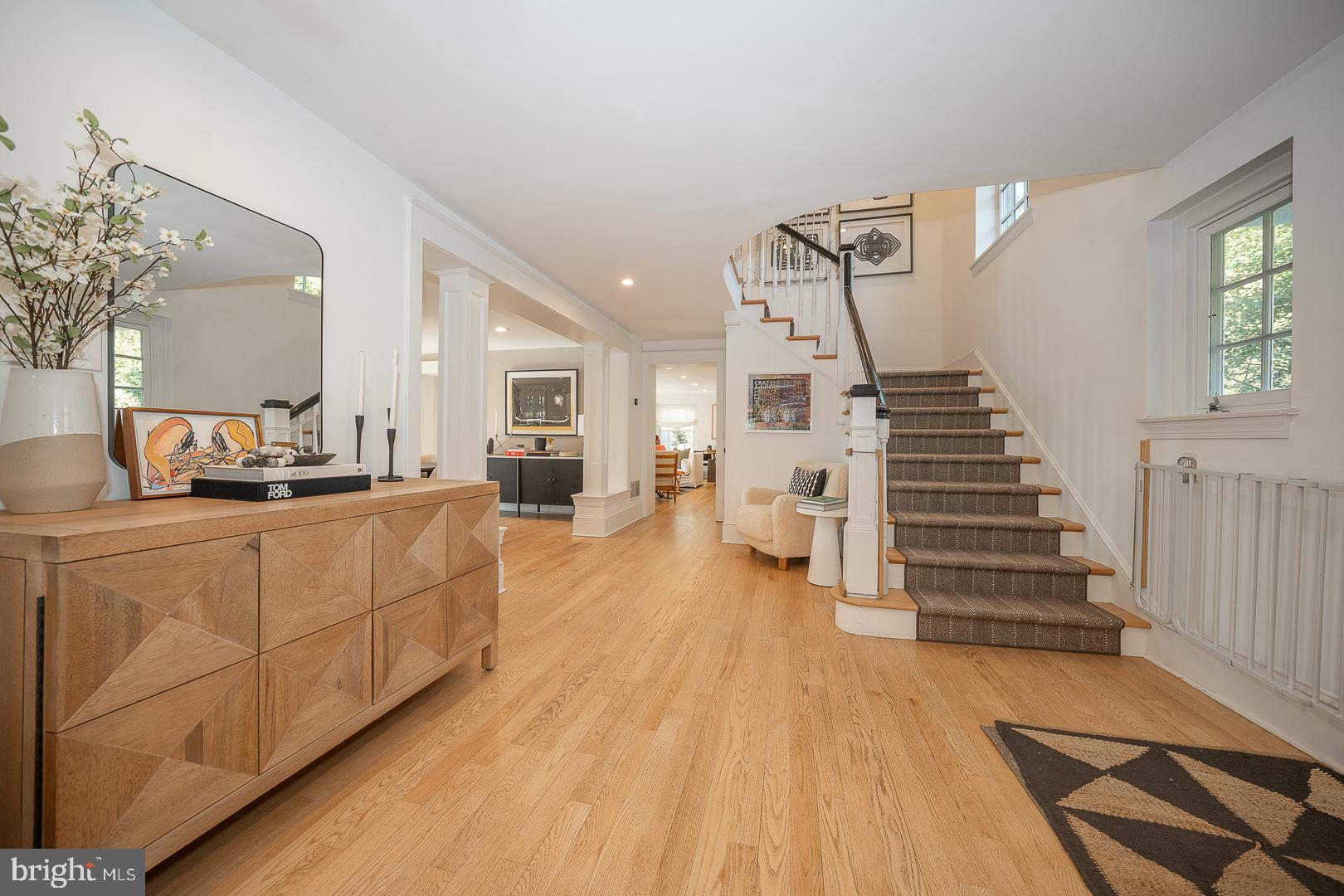 1129 Rock Creek Rd