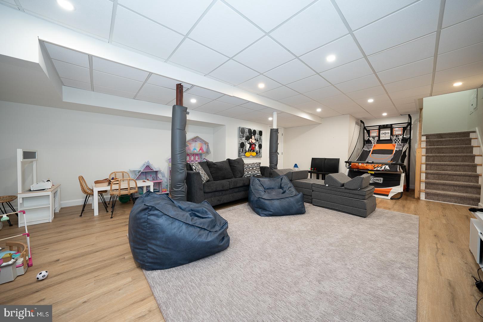 1129 Rock Creek Rd