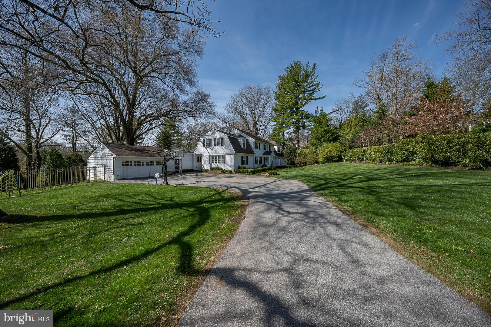 1129 Rock Creek Rd