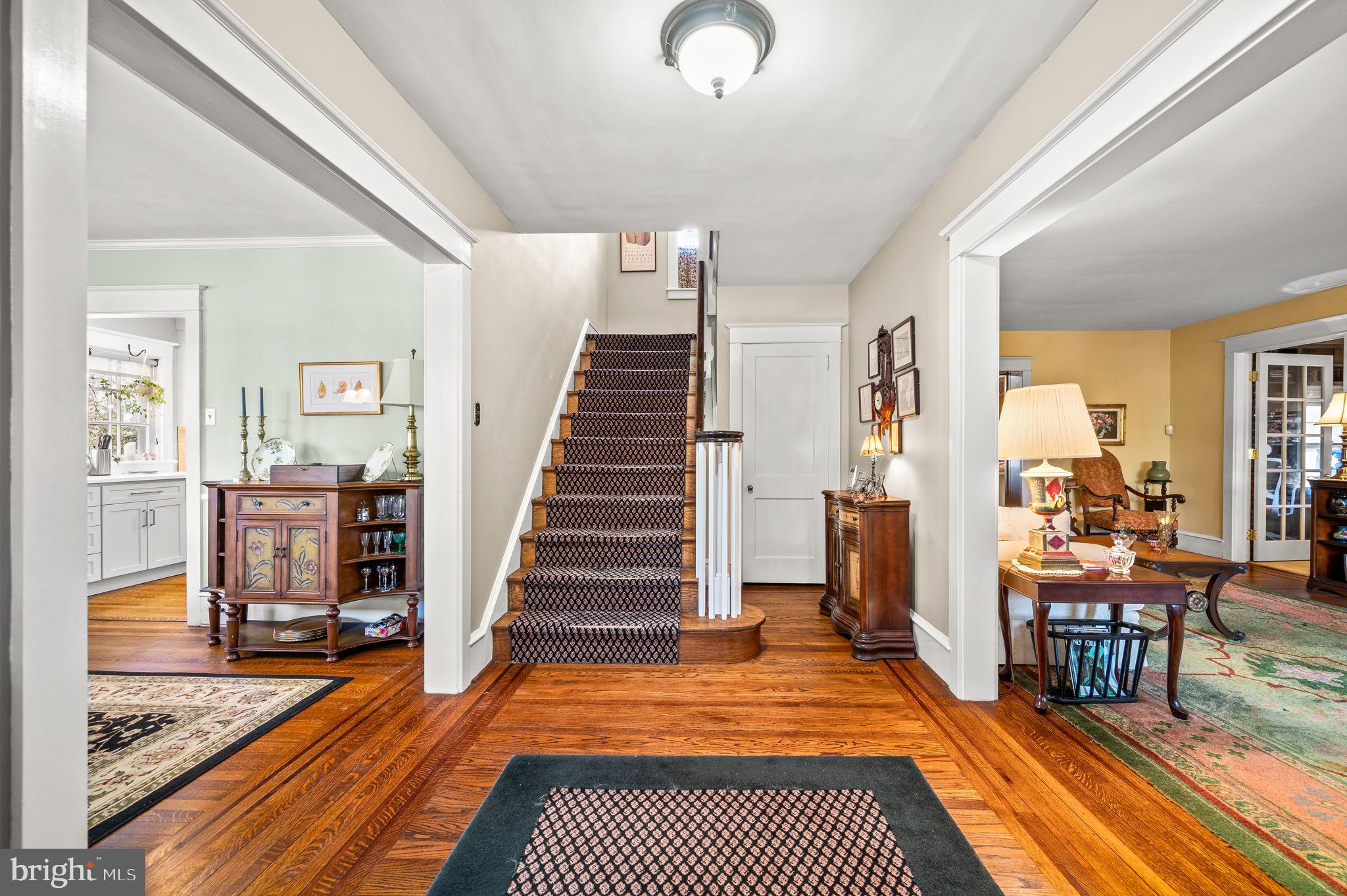 207 Hewett Rd