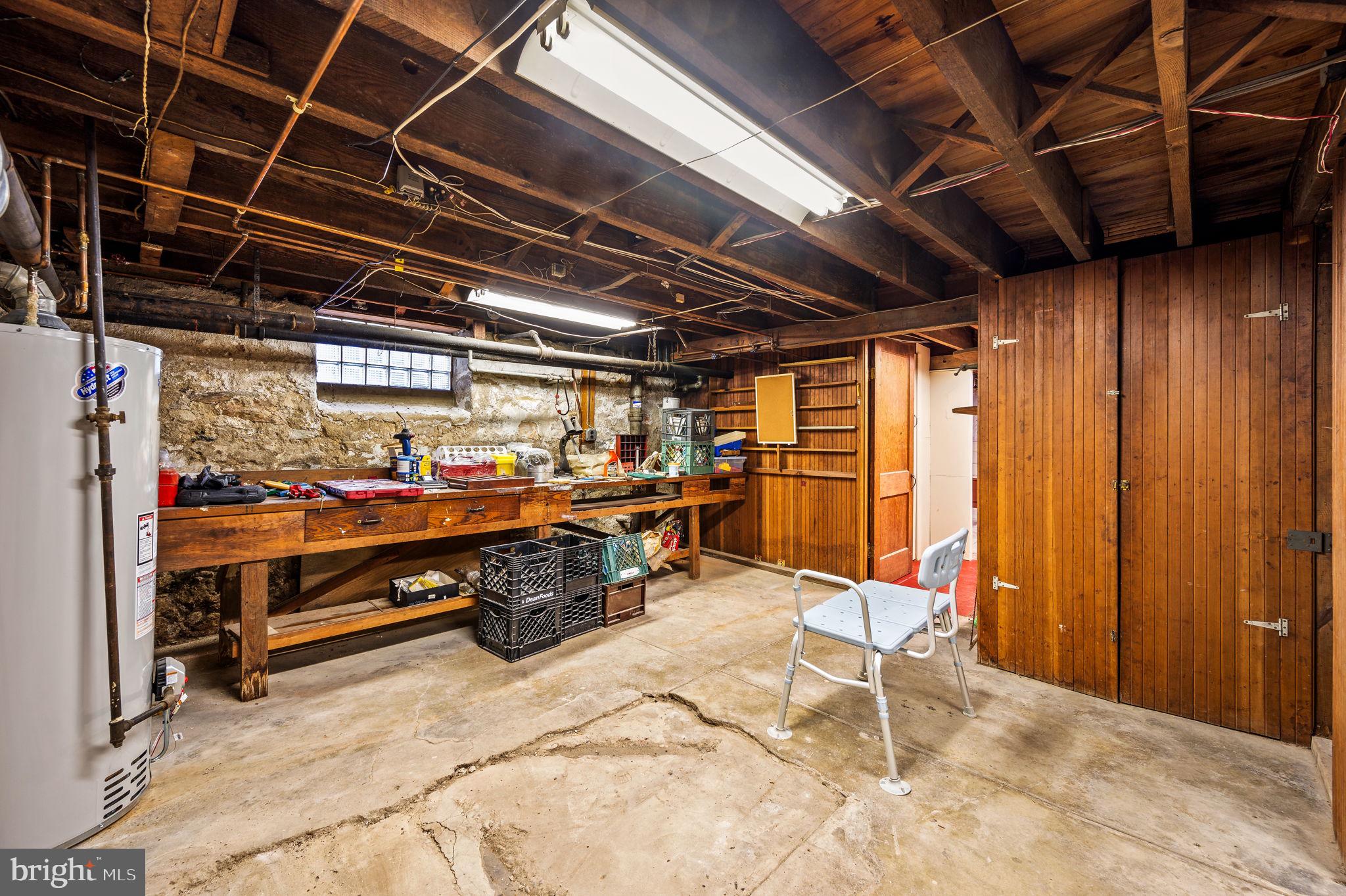 207 Hewett Rd