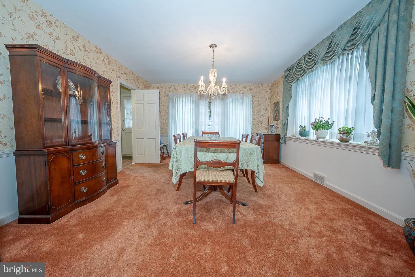 1300 Flat Rock Rd