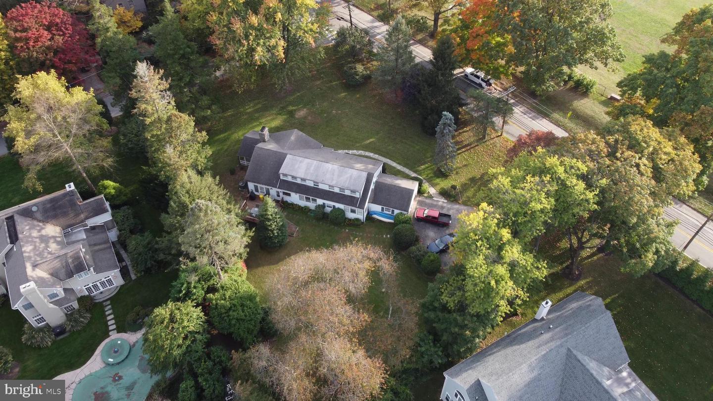 1300 Flat Rock Rd