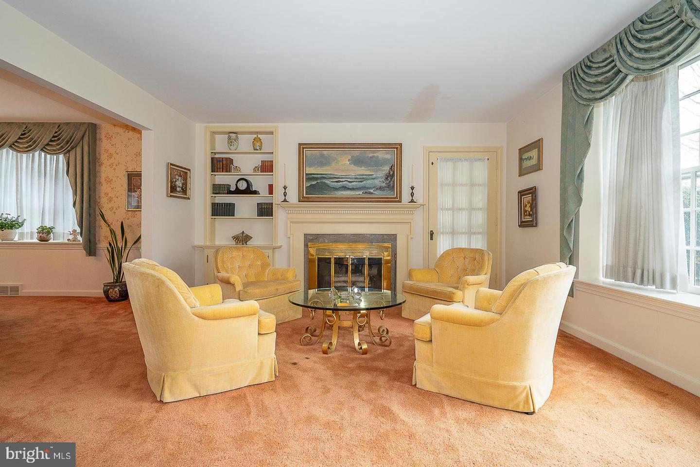 1300 Flat Rock Rd