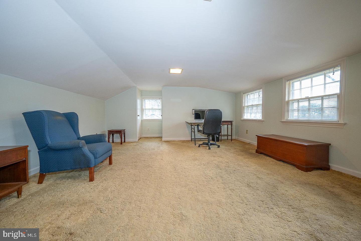 1300 Flat Rock Rd