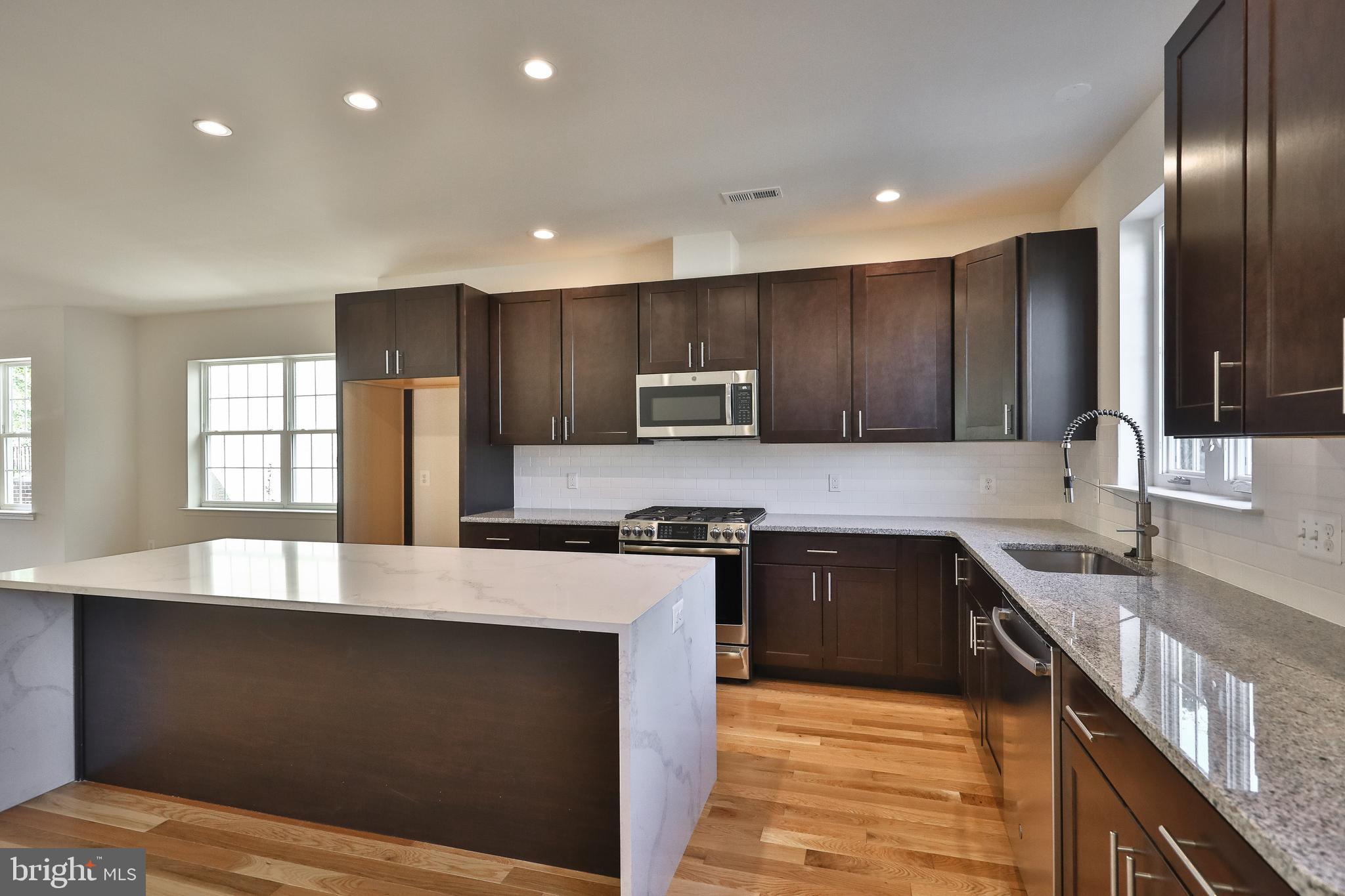 415 East 8th Avenue #Lot 16