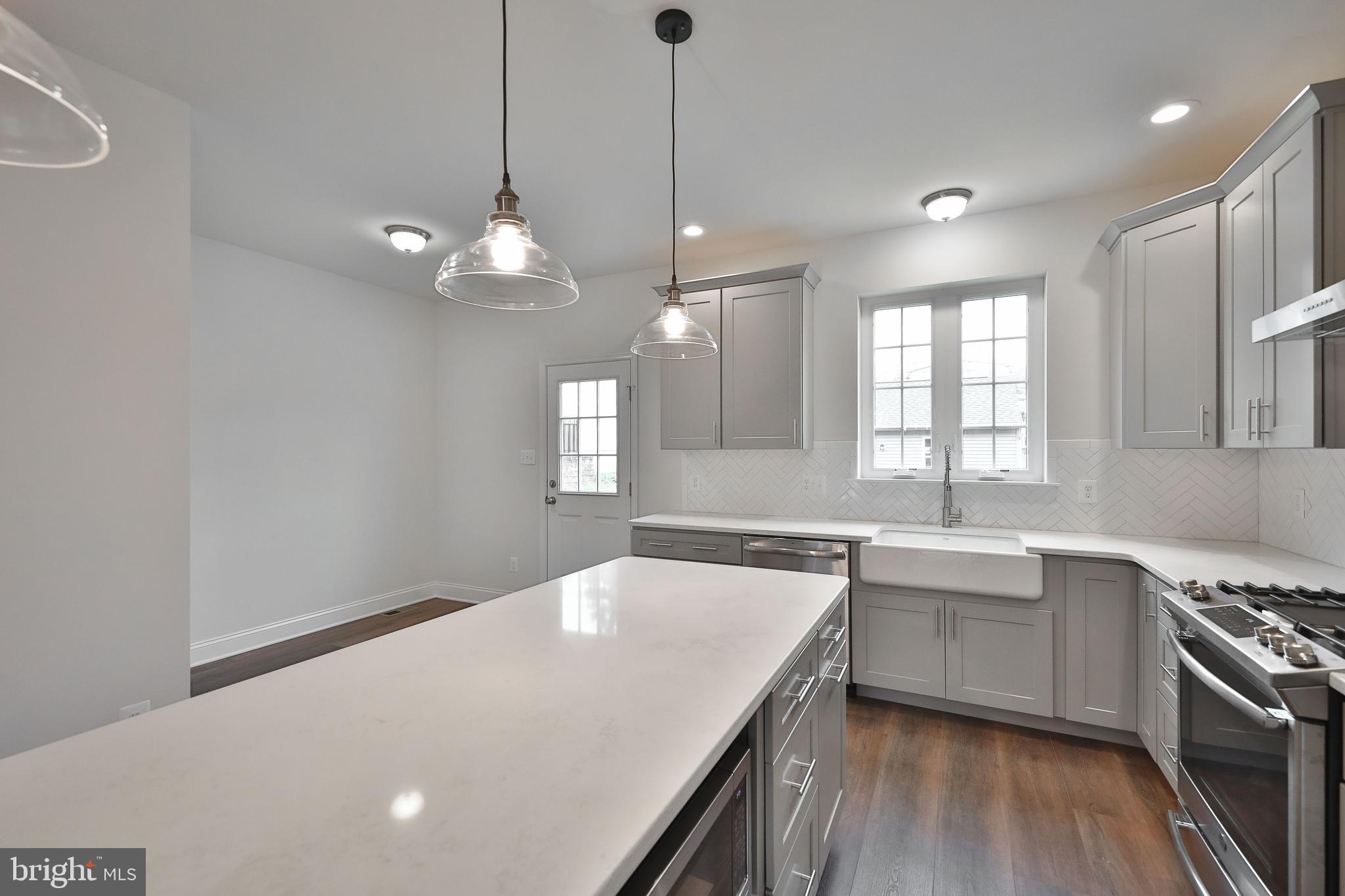 415 East 8th Avenue #Lot 16