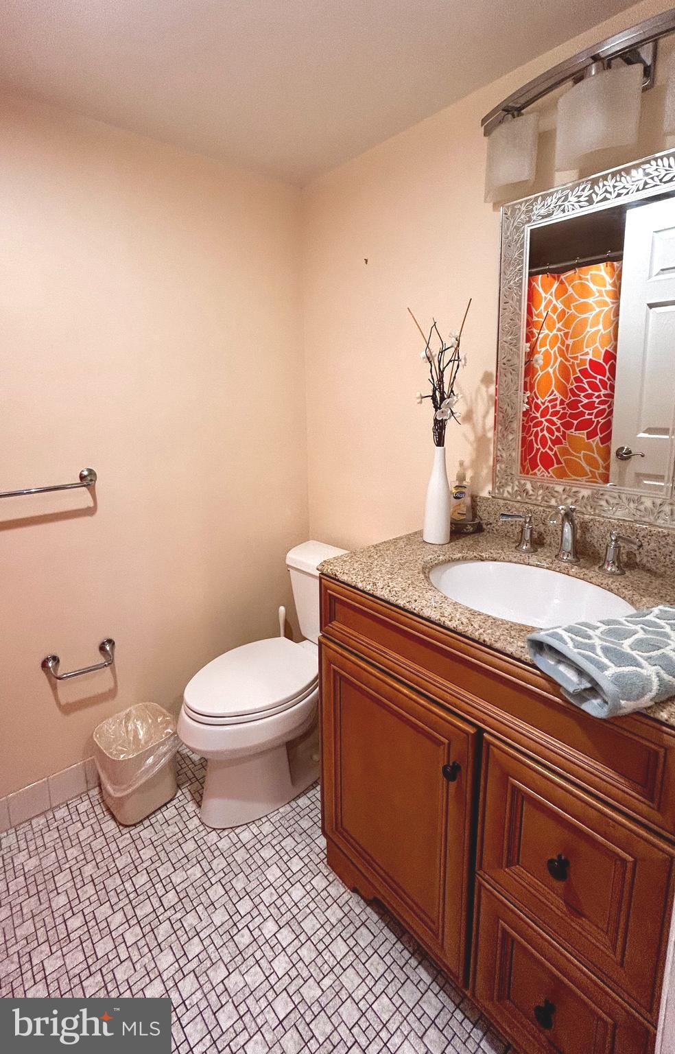 1219 W Wynnewood Rd #512