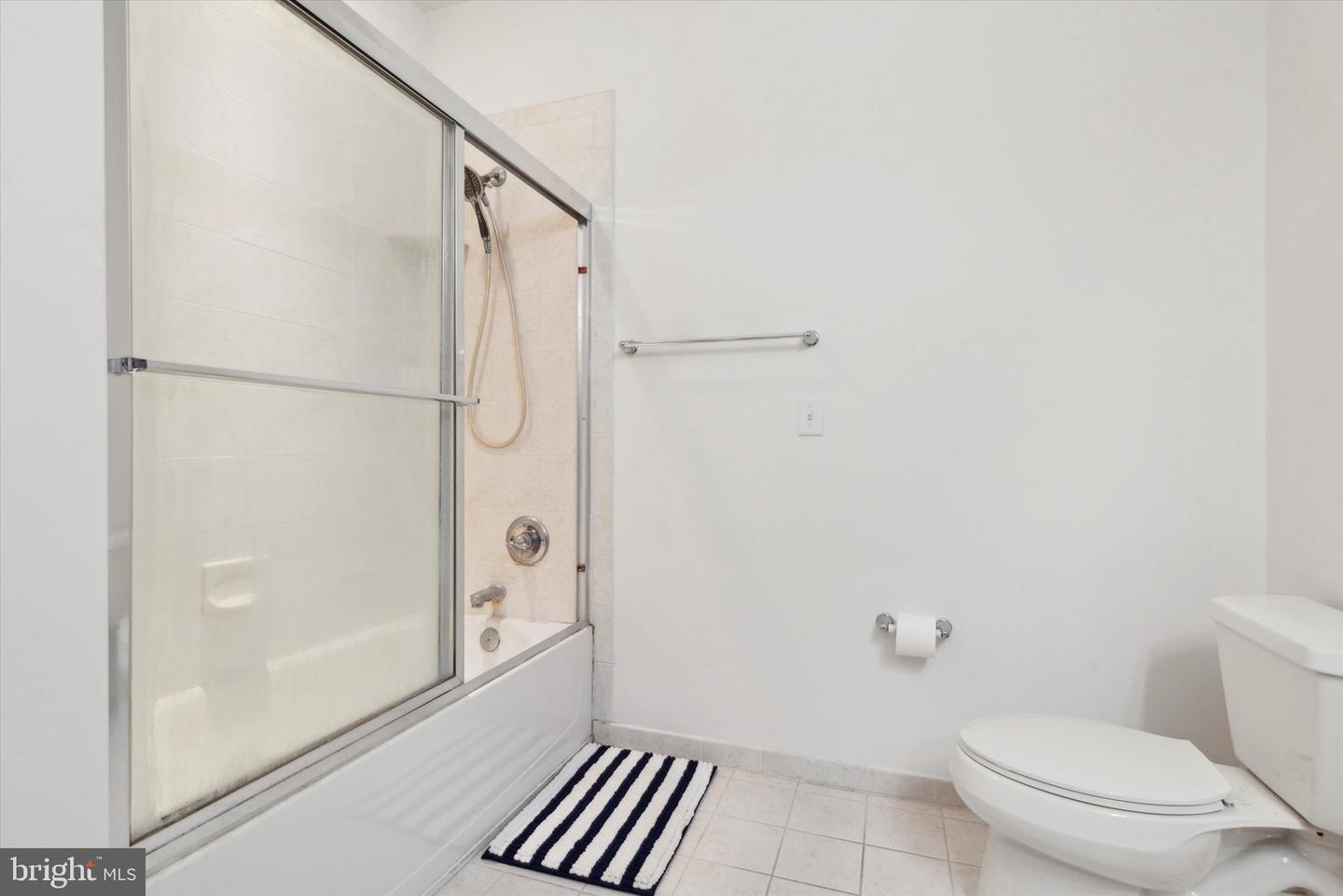 200 W Elm St #1424