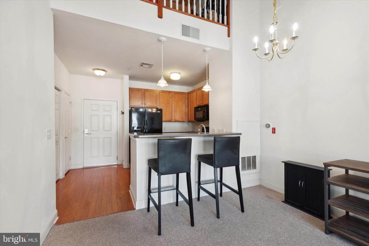 200 W Elm St #1424