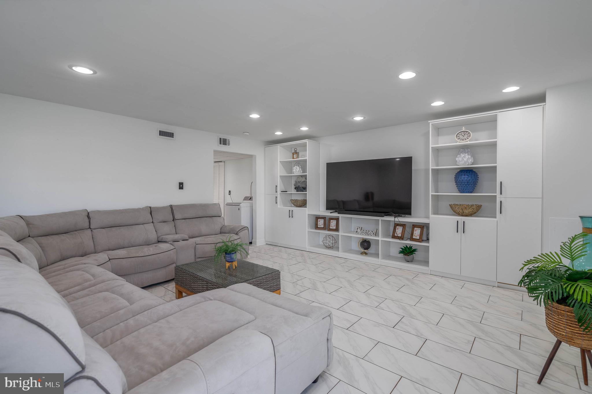 964 Limekiln Pike
