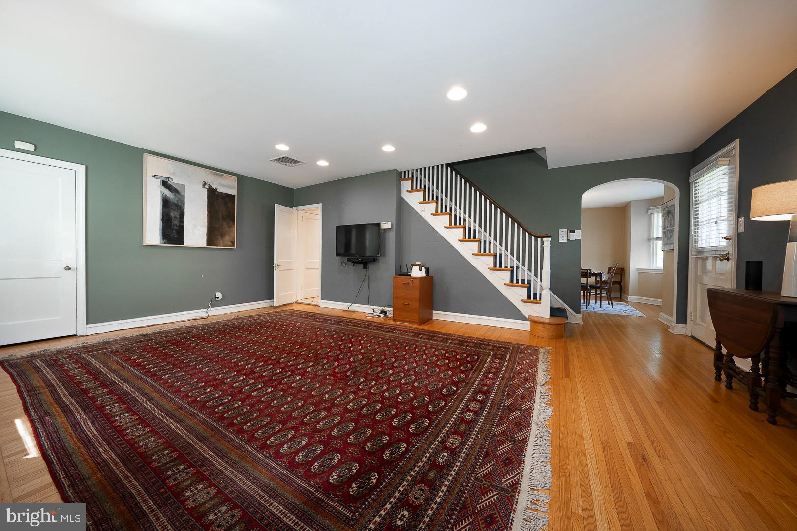 24 Marywatersford Rd