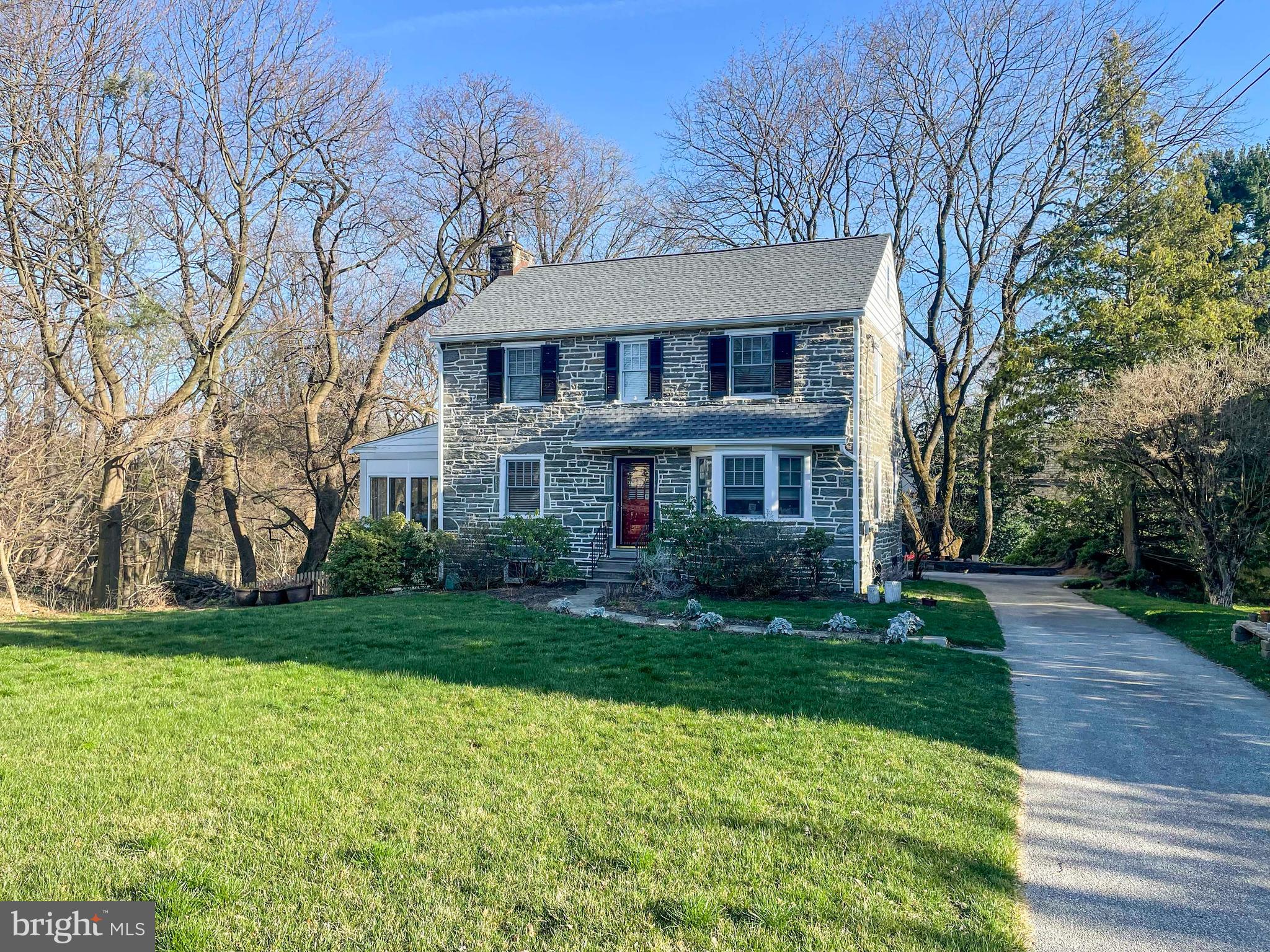 24 Marywatersford Rd