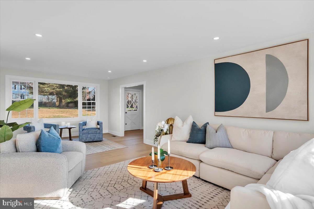 250 Gulph Hills Rd