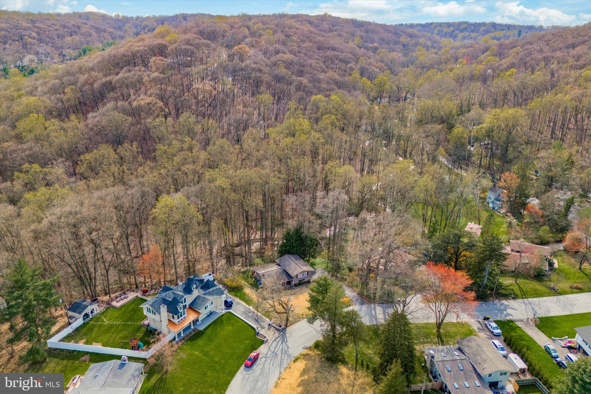 910 Longview Rd