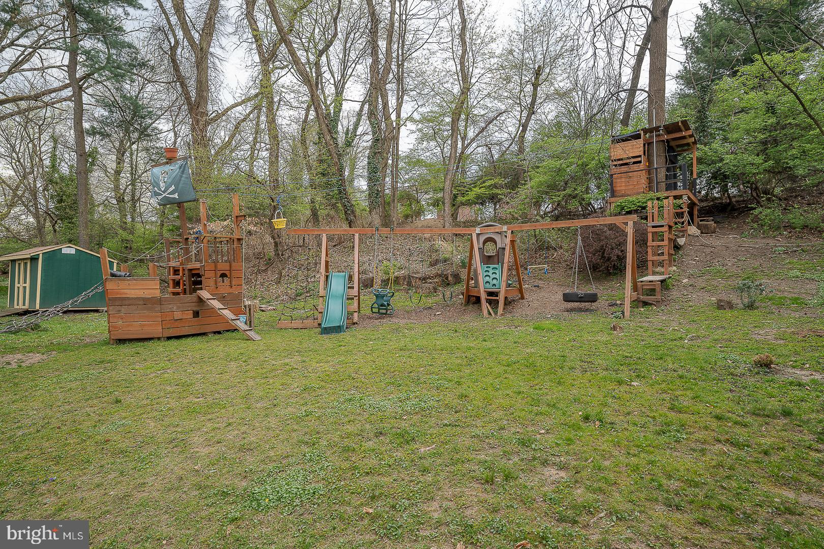 637 Green Briar Rd