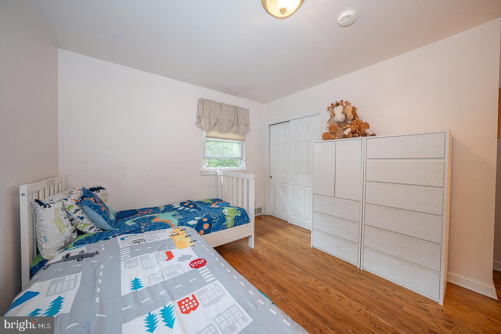 637 Green Briar Rd
