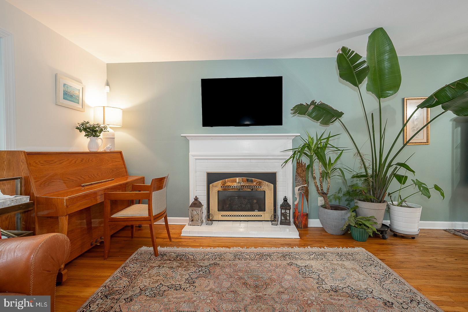 637 Green Briar Rd