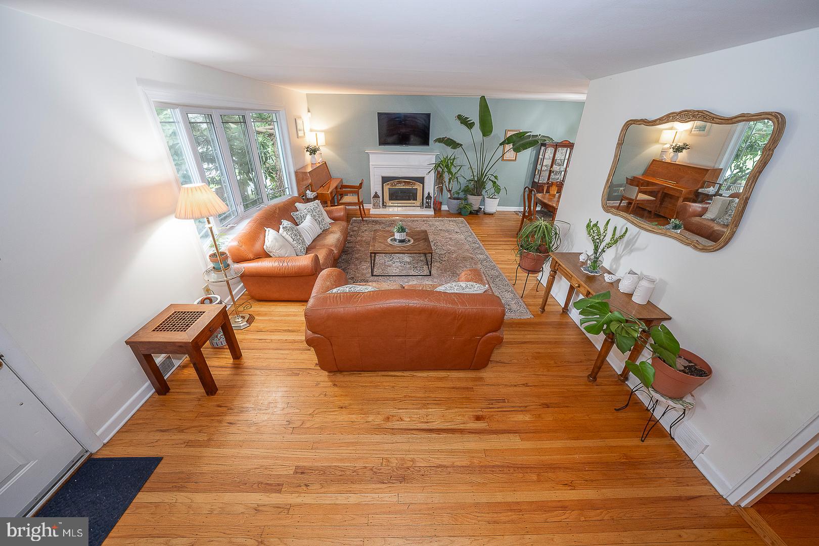 637 Green Briar Rd