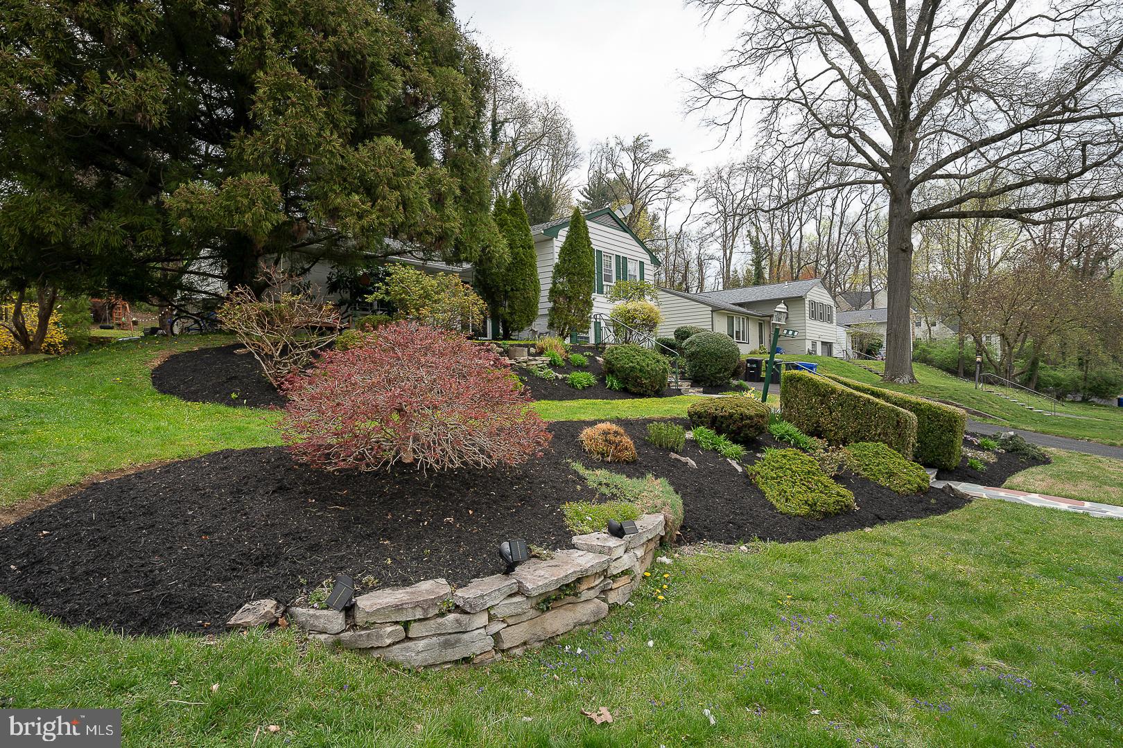 637 Green Briar Rd