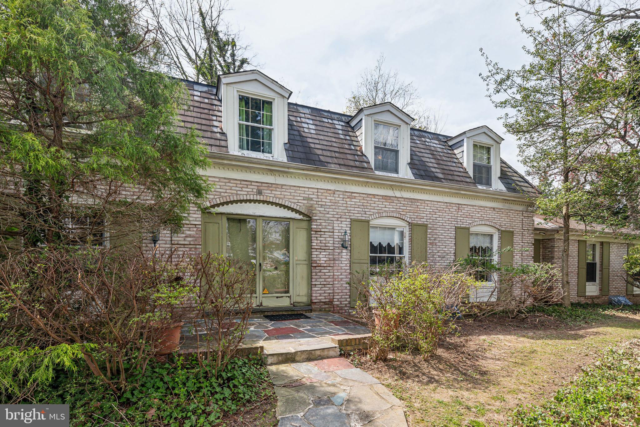 275 Brookway Rd