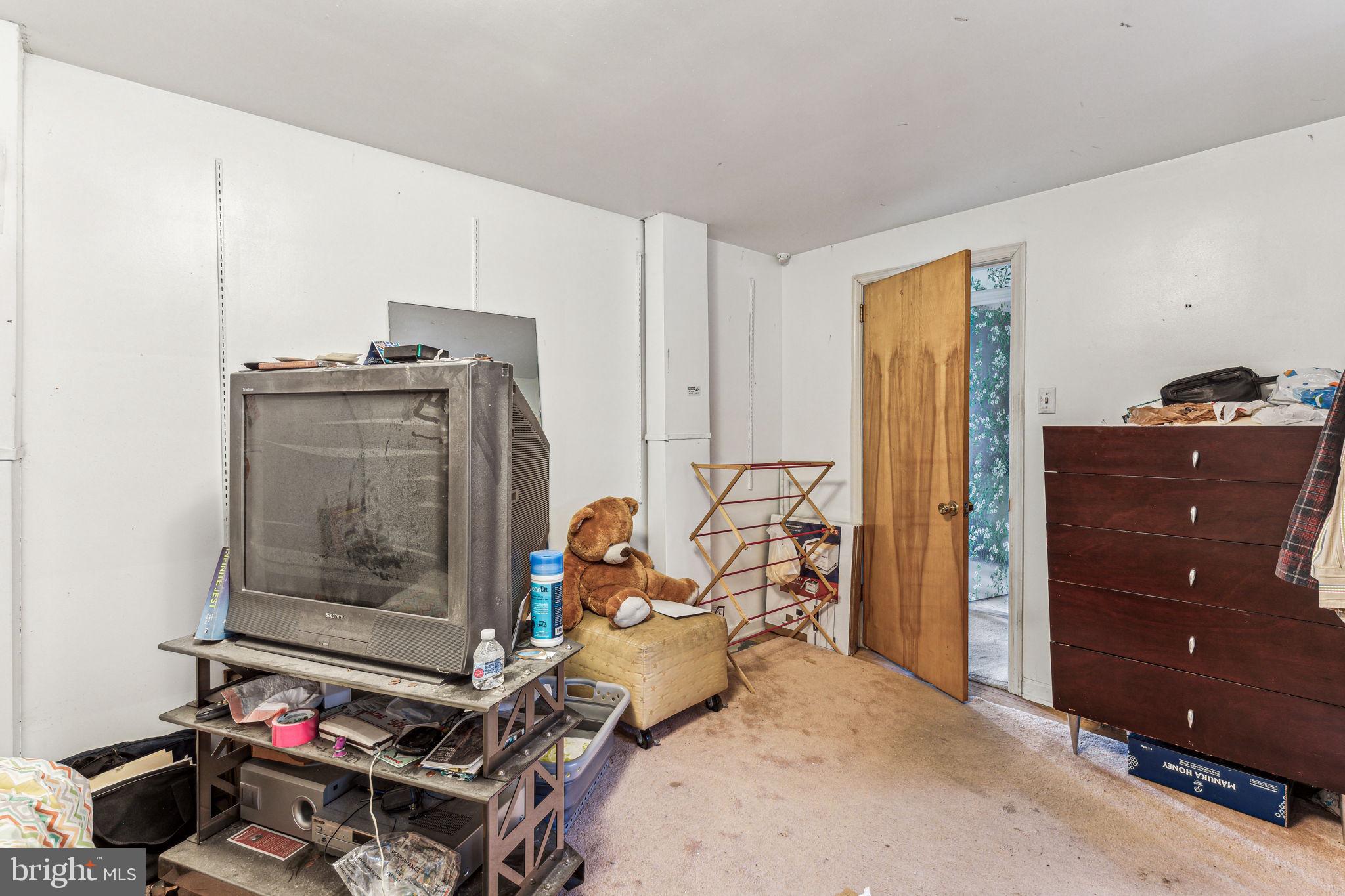 275 Brookway Rd