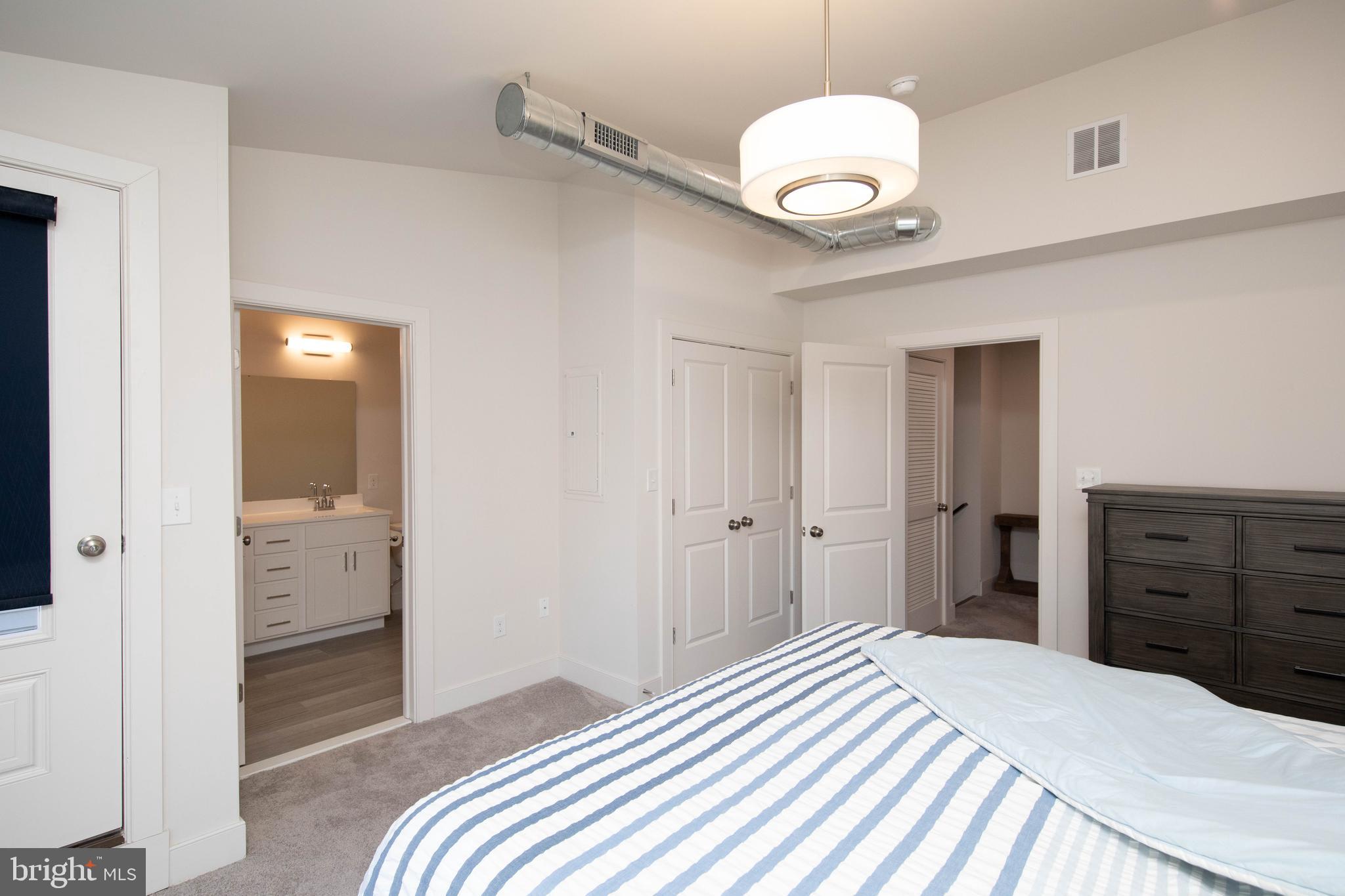 304 E Hector St #2